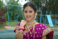 Sada Saree Photos
